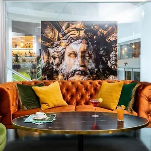 Leonardo Boutique Termini Ξενοδοχείο