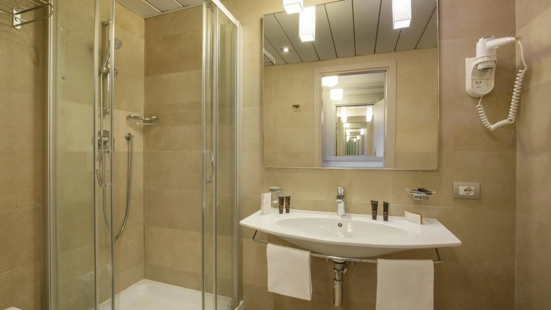 Grand Hotel Fleming By Omnia Hotels Rome 4*,